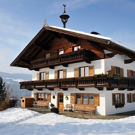 Апартаменты Gugghof Хопфгартен-им-Бриксенталь Номер фото